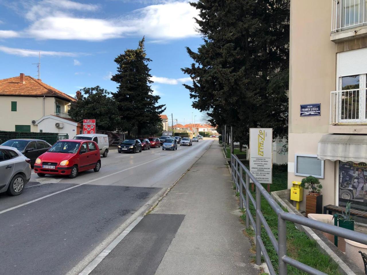 Apartman Mera Lägenhet Zadar Exteriör bild