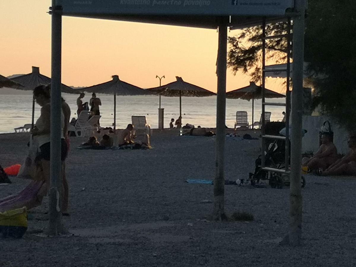 Apartman Mera Lägenhet Zadar Exteriör bild