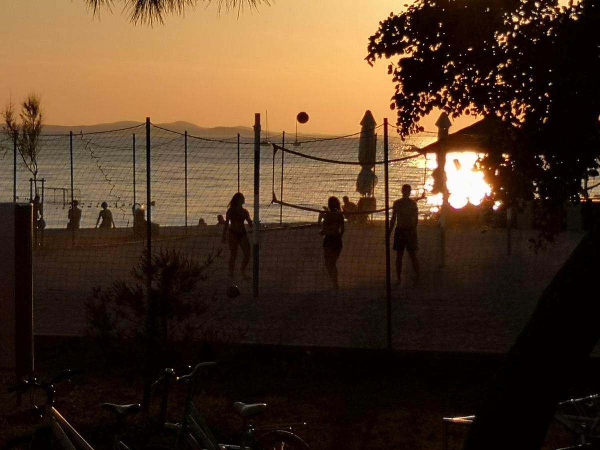 Apartman Mera Lägenhet Zadar Exteriör bild