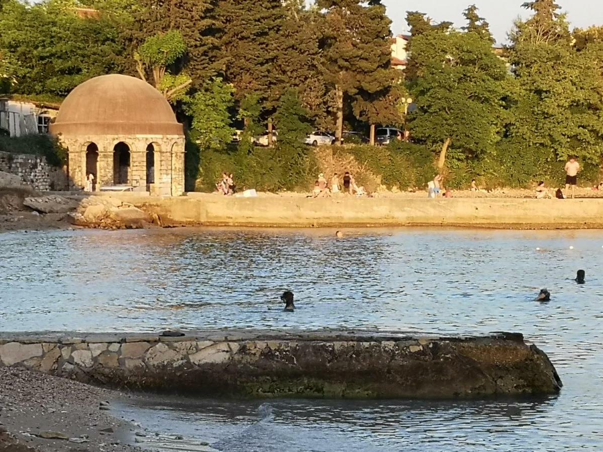 Apartman Mera Lägenhet Zadar Exteriör bild